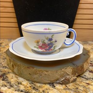 Karlovy Vary Czechoslovakia Vintage teacup Floral set GUC